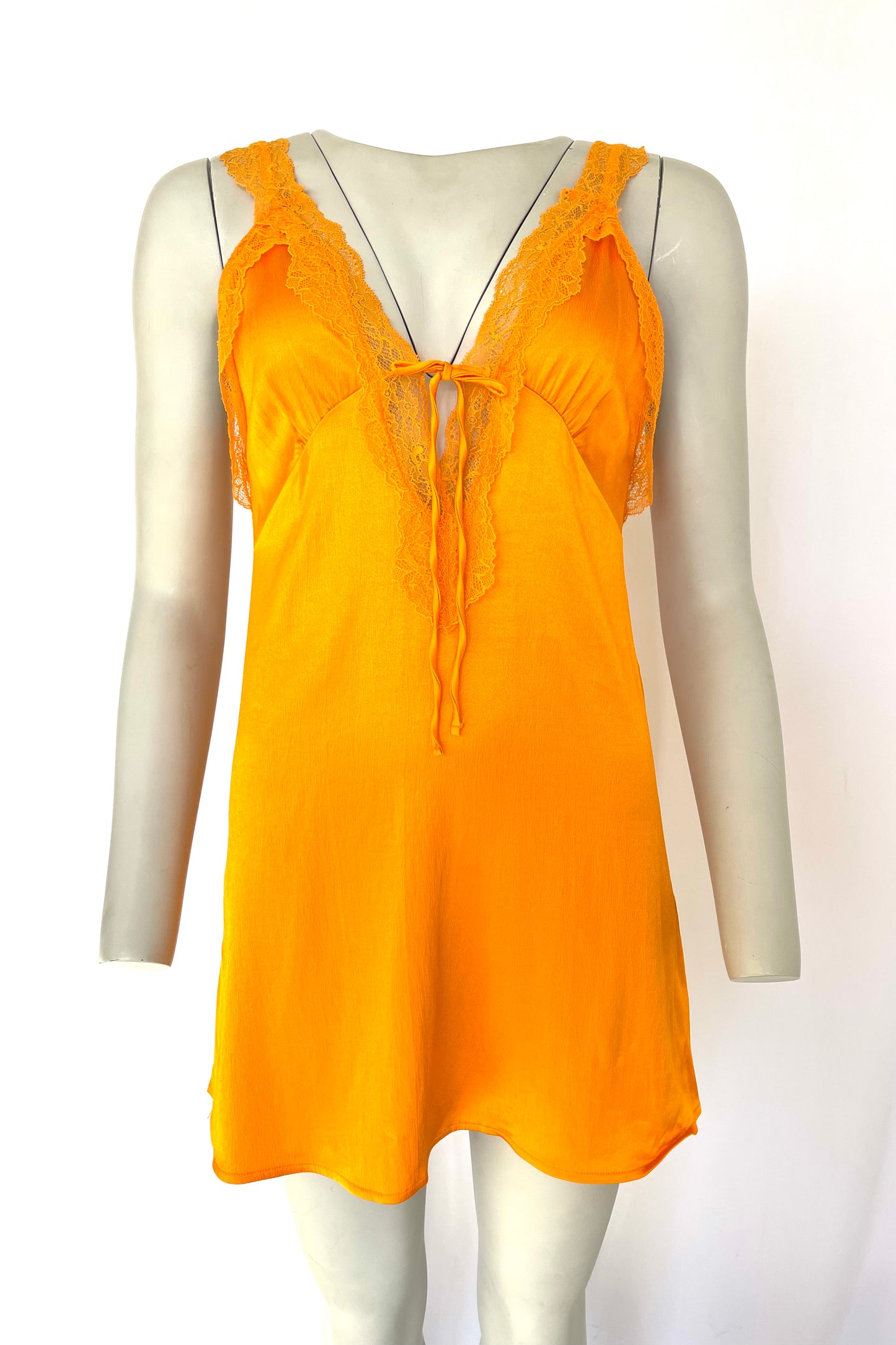 Vestido com renda laranja - Zara